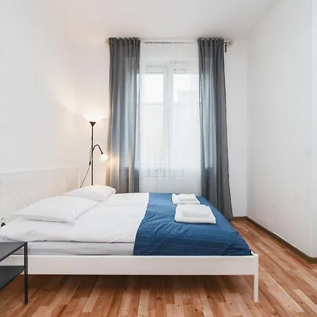 Apartment In The Jewish Quarter